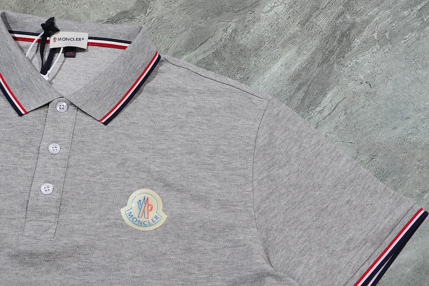 MONCLER~ 2026 New Arrival Quality POLO ， Breathable ， ， ， Quality。 ！ ， ！ LOGO Quality ：Black，White，Gray，Royal Blue Sizes：M~L~XL~2XL~3XL